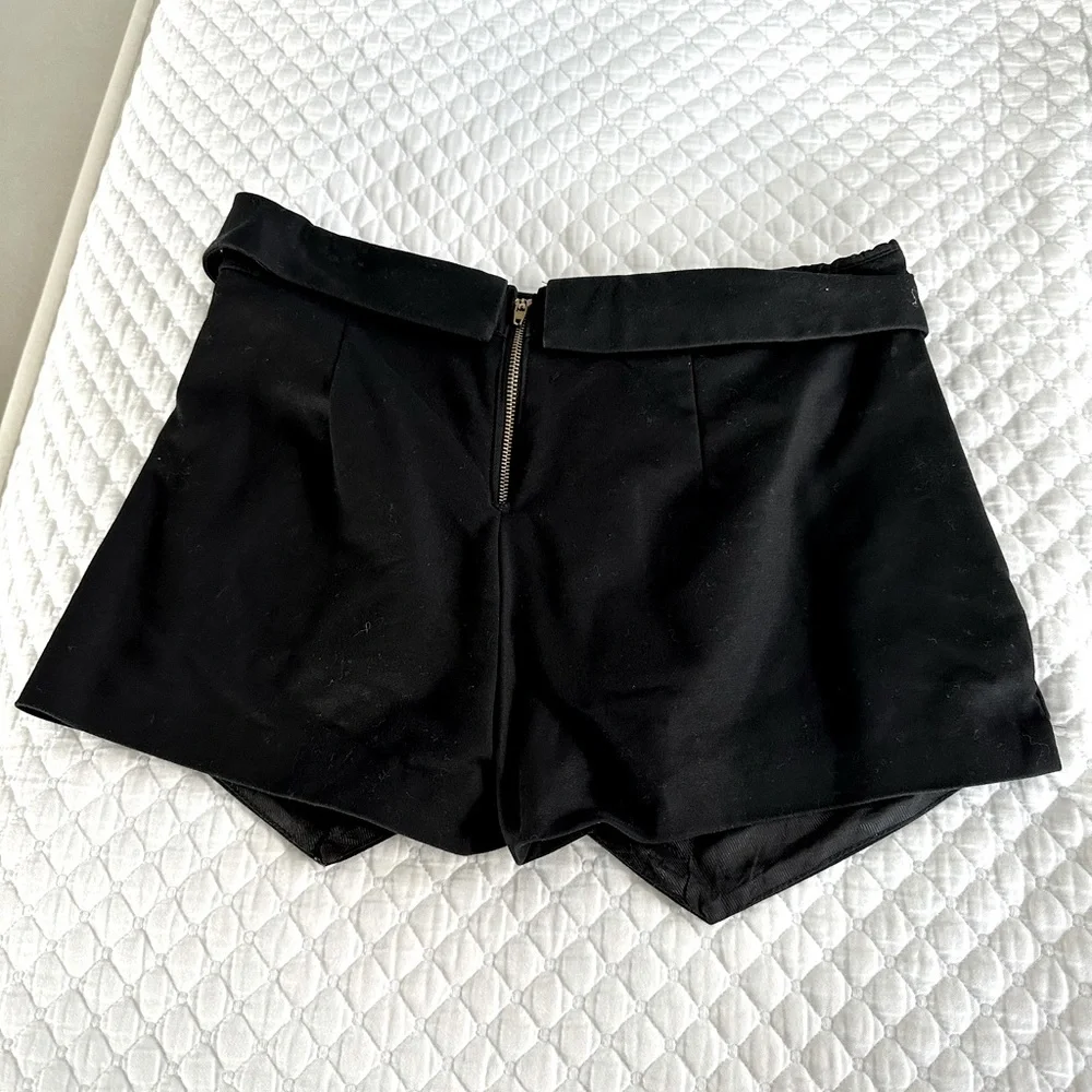 Zara skort,Size XS - Picture 2 of 3